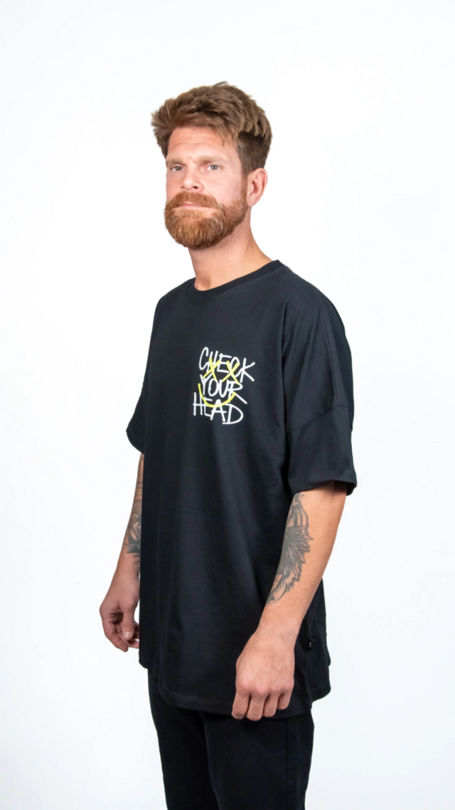 Remera Spy Limited Check Black Over Size thumbnail 2