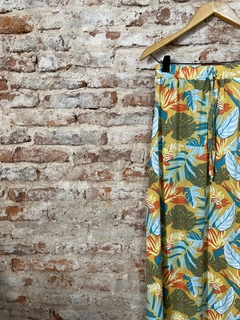 Pollera Hawaii en internet