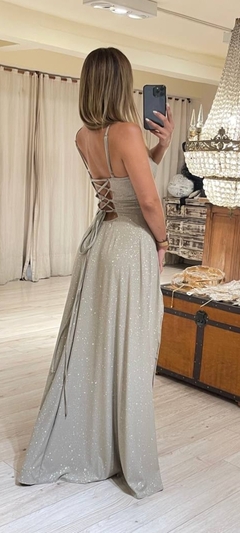Vestido aria en internet