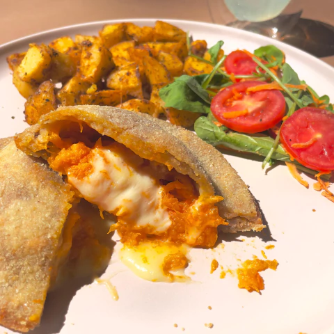 Milanesas de Soja Rellenas Calabaza y Queso (2u) . CARA FELIZ DE LA VIDA - comprar online