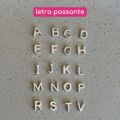 Imagem do Colar Dora Banhado a Ródio Branco Charms