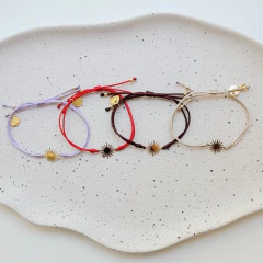 Pulseira Mini Sol Dourado on internet