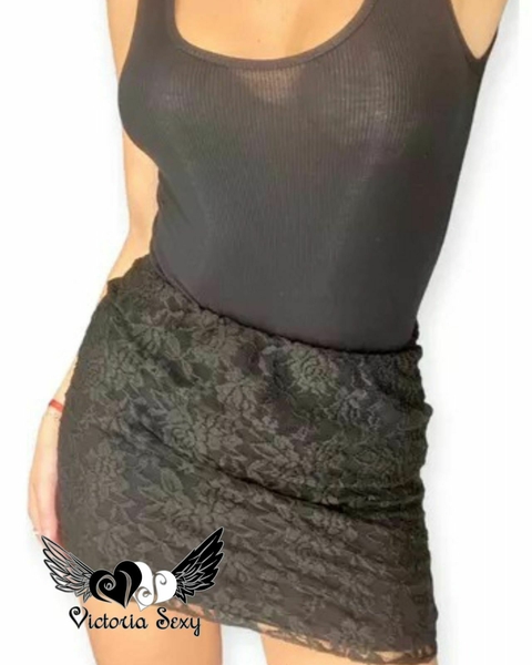 Spartana falda de fino encaje con transparencias Art- 902E