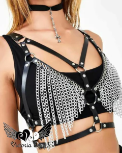 Pechera de cuero con arnes y cadenas Art -3615 en internet