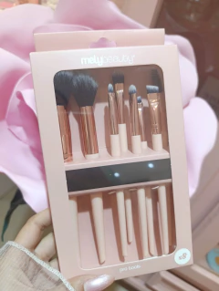 Set de 8 brochas Mely en internet