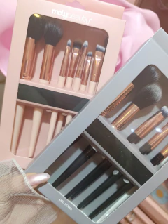 Set de 8 brochas Mely