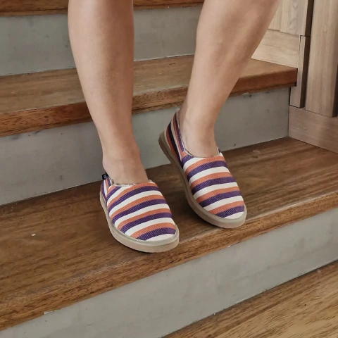 PANTUFLA CERRADA 2348 TRICOLOR LIGHT - comprar online