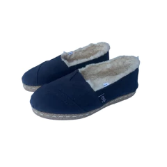 ALPARGATA 2414 GAMUZA MARINO CON PELUCHE - Zoe Wild Shop