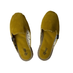SLIPPERS COVER 2353 MOSTAZA - Zoe Wild Shop