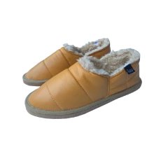 PANTUFLA CERRADA 2364 MAIZ en internet