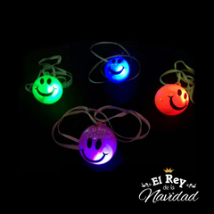 Pack x 24 Colgantes Carita Smile Led - El Rey de la Navidad