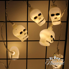 Guirnalda Led Halloween Calaveras 2mts a pila - tienda online