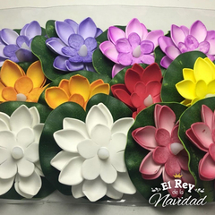 Imagen de Flor de Loto Luminosa Flotante Set x 6u.