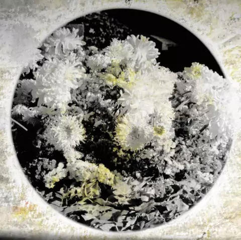 Caminos - Memoriales y lamentos