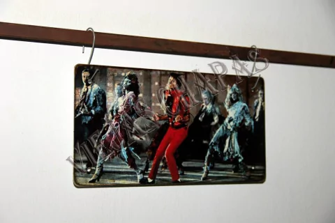 RA-011 MICHAEL JACKSON THRILLER - comprar online