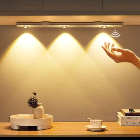 TIRA LUCES LED USB 40 CM CONTROL REMOTO