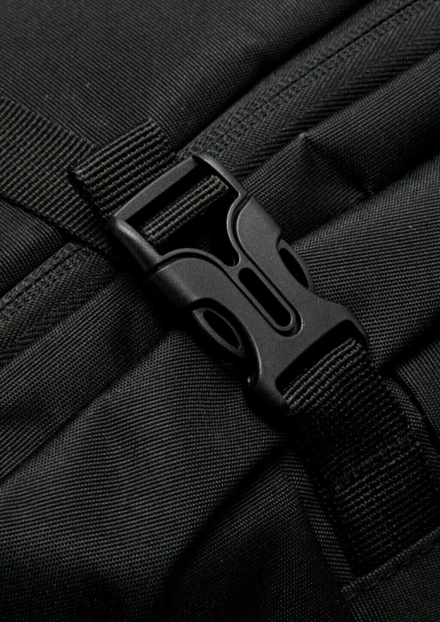 Mochila viajera portanotebook 18" alexa bashop — imagen 12