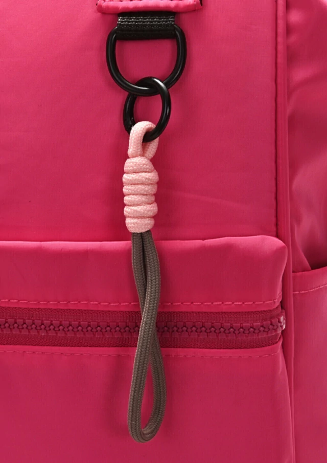 Mochila boca de pez con llavero floria bashop — imagen 6