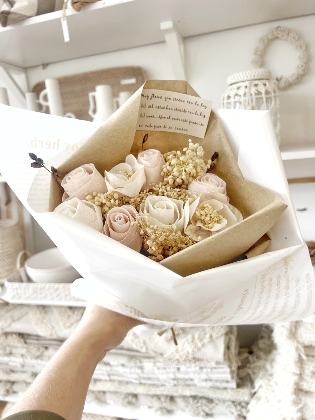 RAMO DE FLORES ROSIE