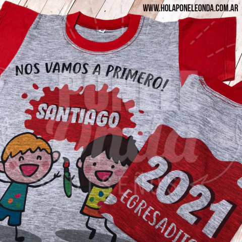 REMERA EGRESADITOS 2025 - Mancha pintura