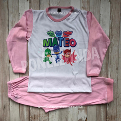 PIJAMA MANGA LARGA - Heroes en pijama - Ponele Onda Diseños