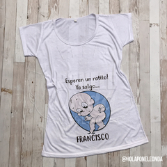 REMERA EMBARAZADA - Esperen un ratito