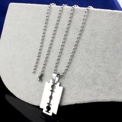 Colar cordão gilete lâmina aço 316l ( cod. PN-012 ) - Judith Jóias 