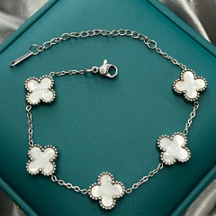 Pulseira Virginia Em Aço na internet