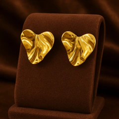 Brinco Feminino Coração Ondine Design Aço Cirúrgico Banhado - loja online