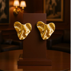 Brinco Feminino Coração Ondine Design Aço Cirúrgico Banhado - comprar online