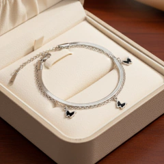 Pulseira Feminina Dupla Borboleta Faye Em Aço Presente Luxo na internet