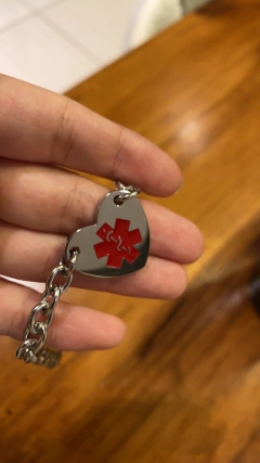 Pulseira feminina coração aviso alerta Id médico emergência