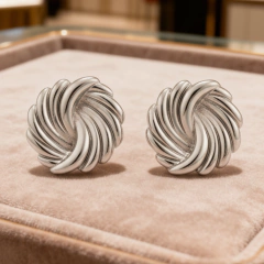 Brinco Orgânico Tresse Aço Antialérgico Banhado A Ouro Luxo - comprar online