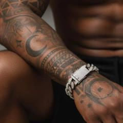 Pulseira Masculina Cuban Grumet Kingston Cravejada Aço Stras na internet