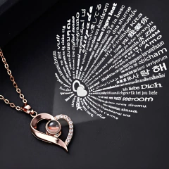 Imagem do Colar Coração Eu Te Amo Em 100 Idiomas