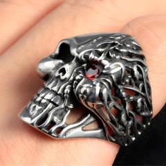 Anel Masculino Caveira Gangster - Judith Jóias 
