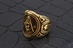 Anel maçom maçonico masculino aço 316l banhado a ouro 18k - Judith Jóias 