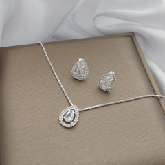 Conjunto Cassie Gota Transparente Prata 925 - Judith Jóias 