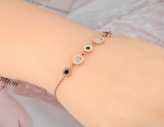 Pulseira Bettie Ajustável na internet