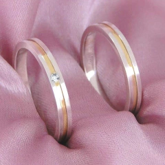 Aliança Feminina Namoro Compromisso Zircônia Fio Ouro 18k na internet