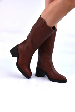 Botas altas suela oscuro 36