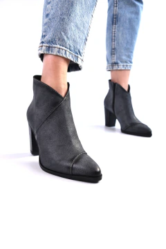 Botas Larimar gris 37