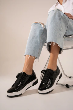 Zapatillas croco negro