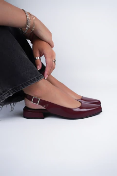 Zapatos ALMA charol bordo by Camila - VL Shoes
