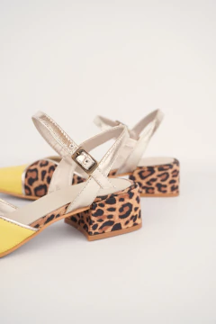 Imagen de Letizia print y amarillo