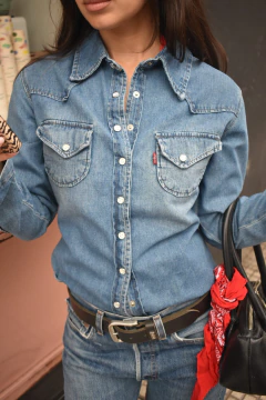 Camisa Levi's vintage botones stars (M) - comprar online