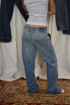 Jean Levi's engineered celeste (32)