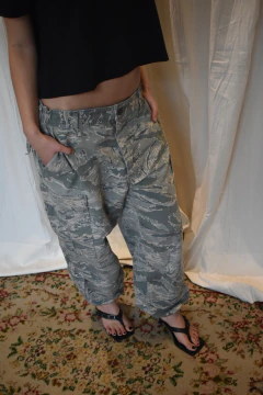 Pantalón cargo camo M-L - wonder.outfitters