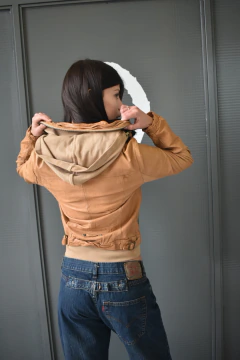 Campera y2k 100% cuero italiano (S)
