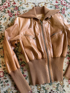 Campera 100% cuero Las Pepas Y2K (L) en internet